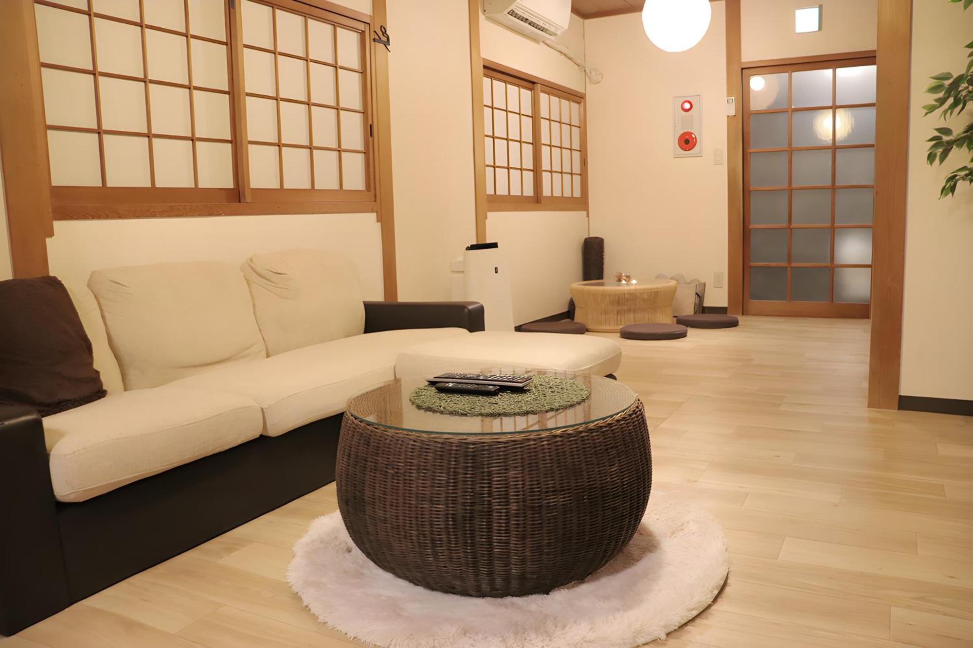 Villa Renewal 天神橋筋六丁目駅徒歩2分 屋上テラス付き一軒家 天満居酒屋街2分 梅田10分 難波15分 Osaka Exterior foto