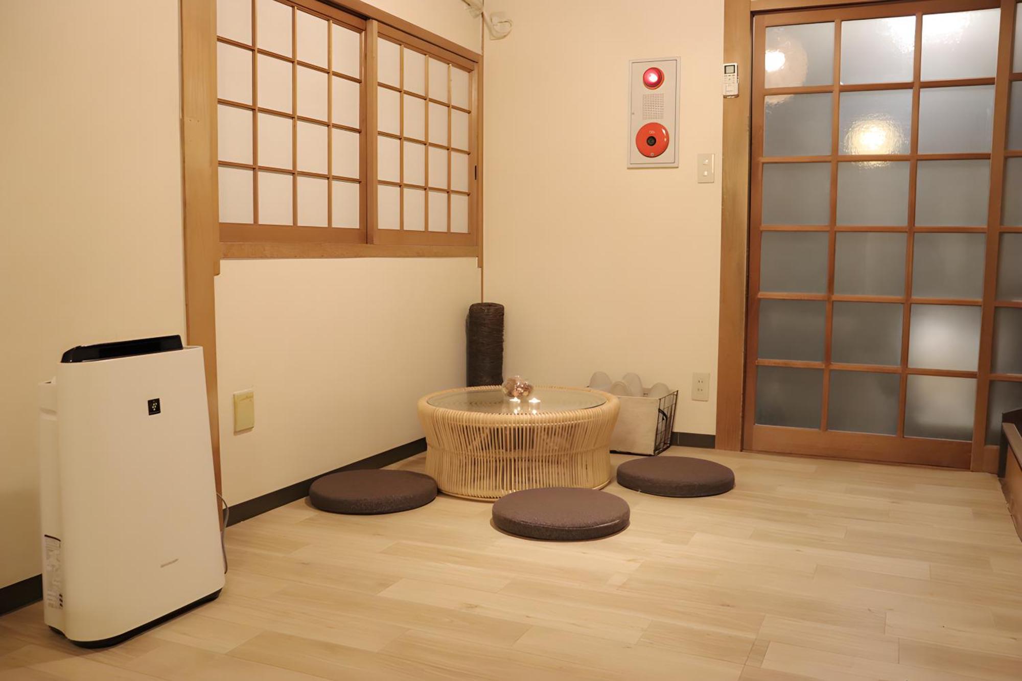 Villa Renewal 天神橋筋六丁目駅徒歩2分 屋上テラス付き一軒家 天満居酒屋街2分 梅田10分 難波15分 Osaka Exterior foto